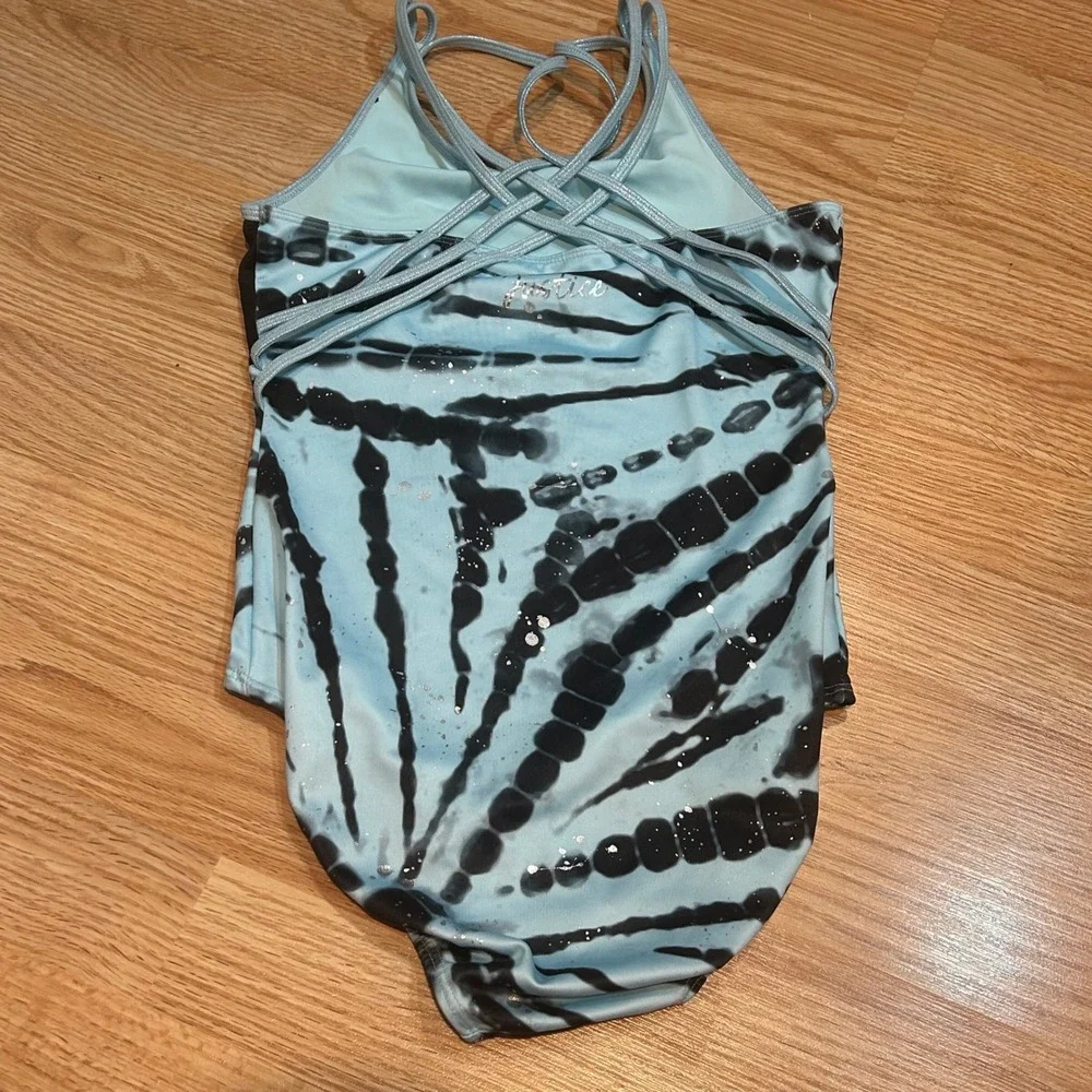 Justice‎ Girls Gymnastics Leotard Blue Tie Dye Metallic Shimmer Large